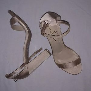 Lulu's Taylor Champagne Heels